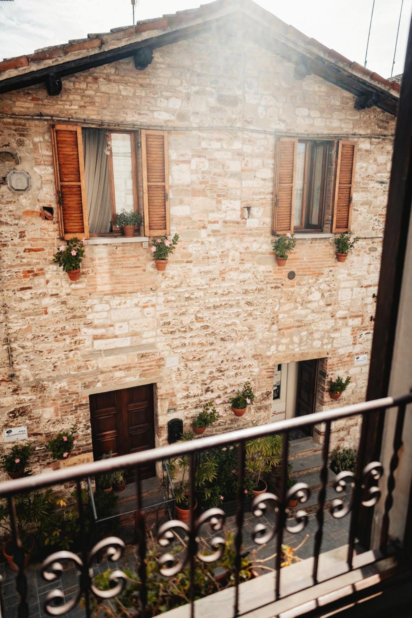 Locanda Del Duca غوبيو المظهر الخارجي الصورة
